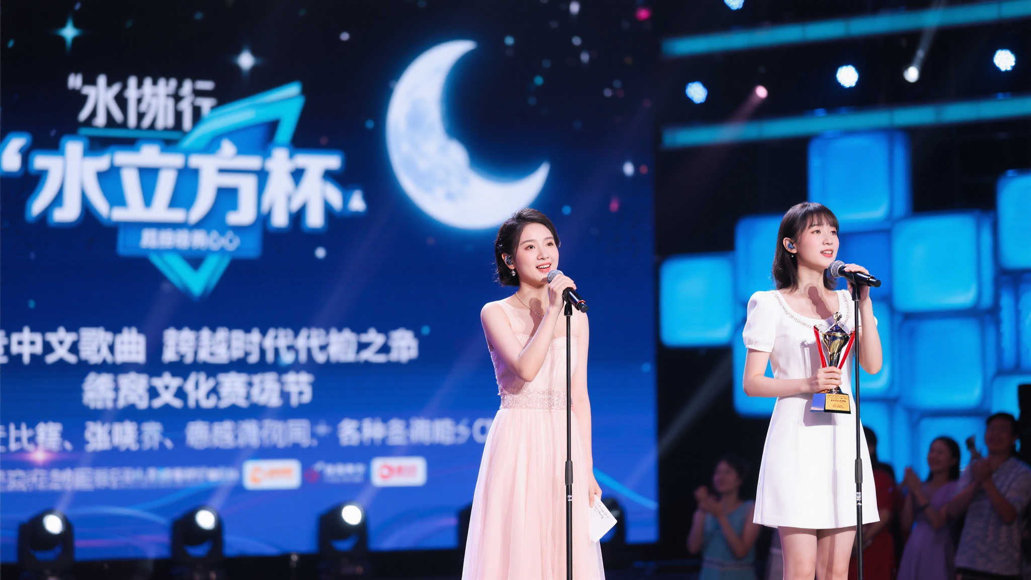 中超第19輪上海海港3-1深圳隊 劉祝潤首開紀錄奧斯卡傳射建功.